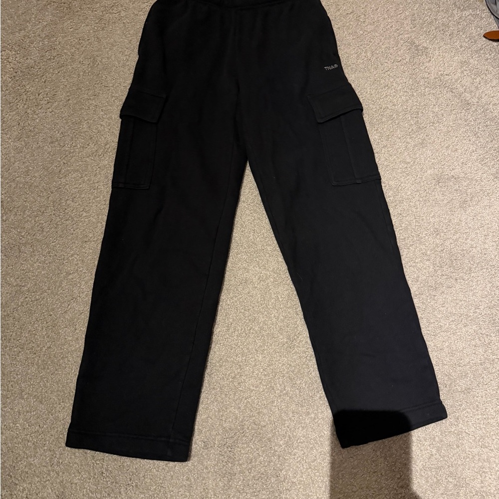 Aritzia TNA Black Cargo sweatpants